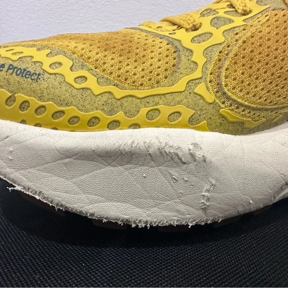 NEW BALANCE FRESH FOAM X HIERRO V8 COLOR MUSTARD SNEAKERS SIZE: 6.5 WOMENS - Picture 8 of 10